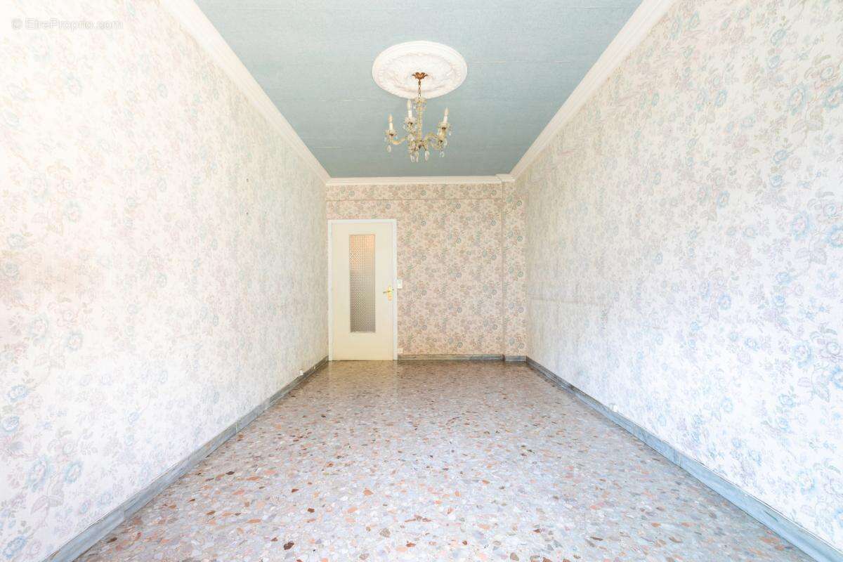 Appartement 3 pièces traversant avec 2 terrasses Nice - photo 8