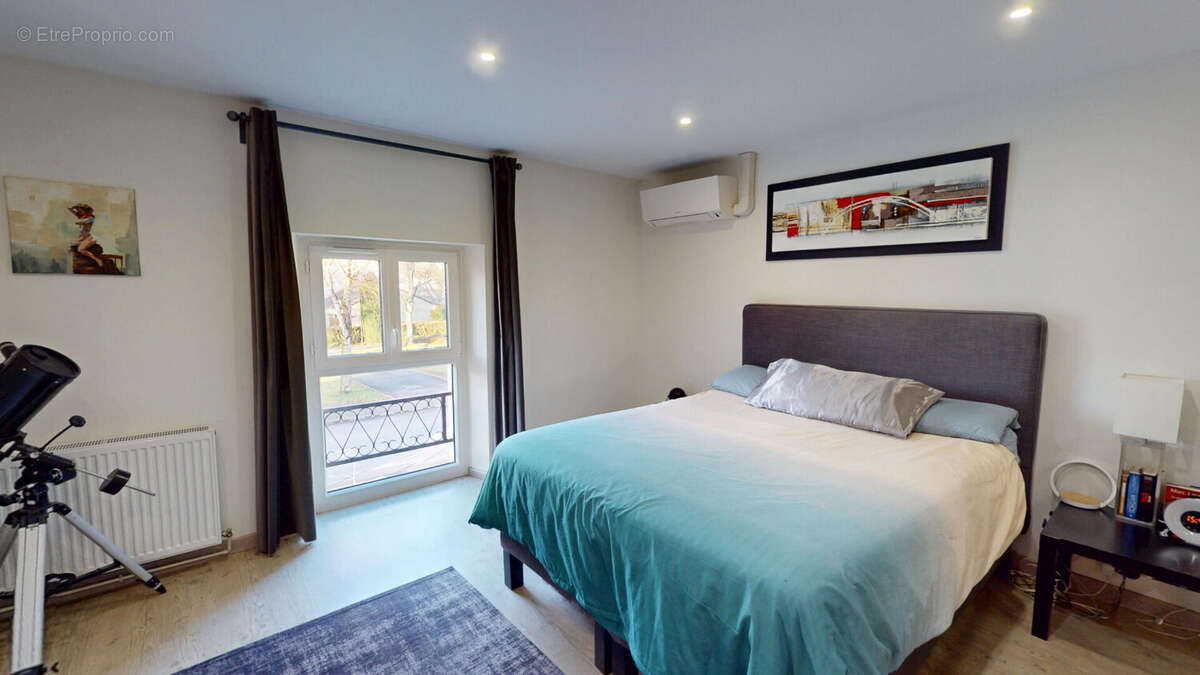 Maison à BAILLY-ROMAINVILLIERS