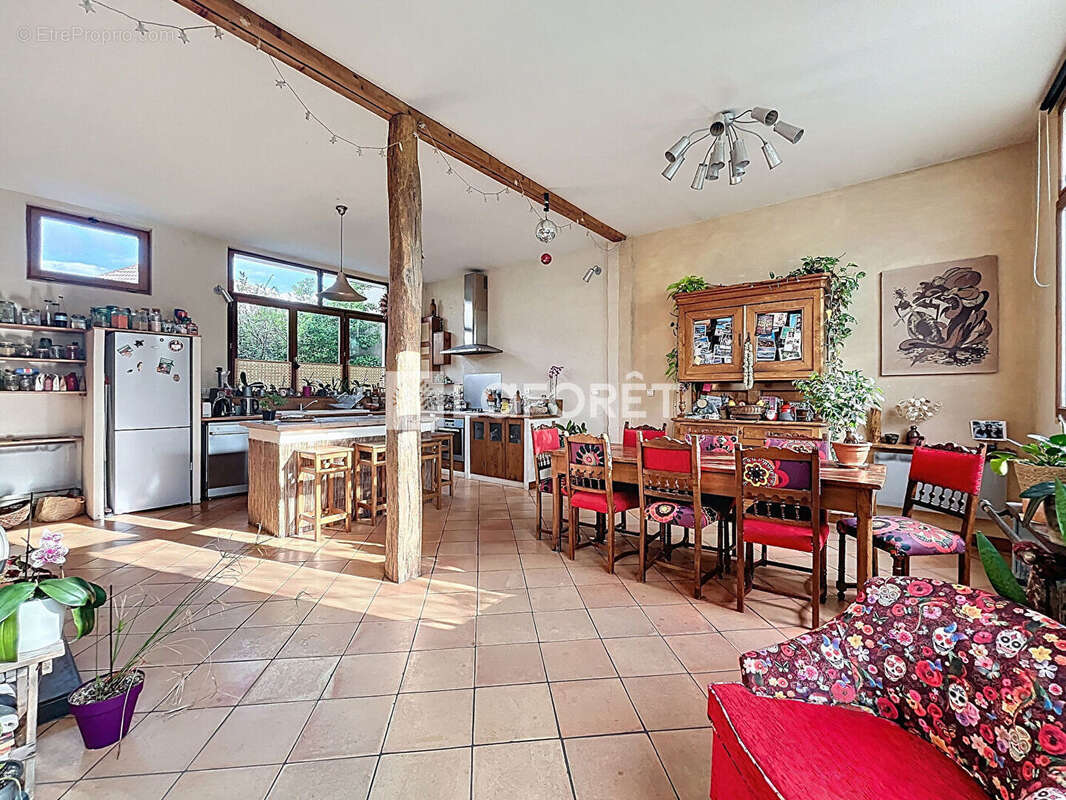 Maison à SAINT-MICHEL-SUR-ORGE