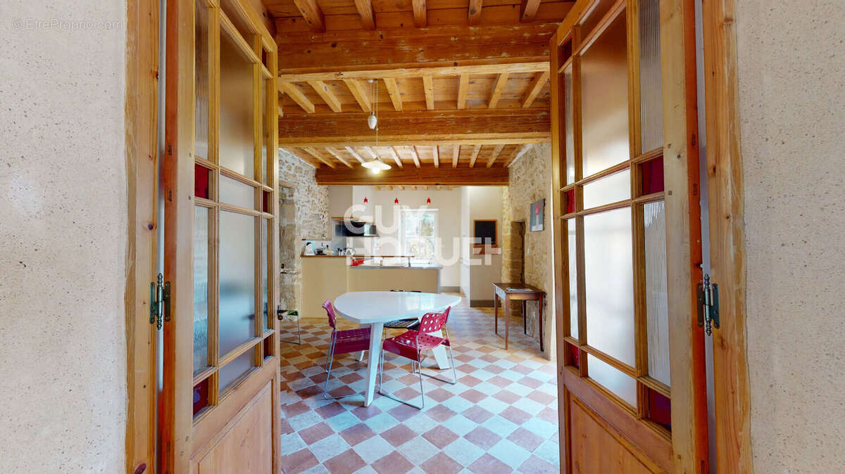 Maison à MONTOISON