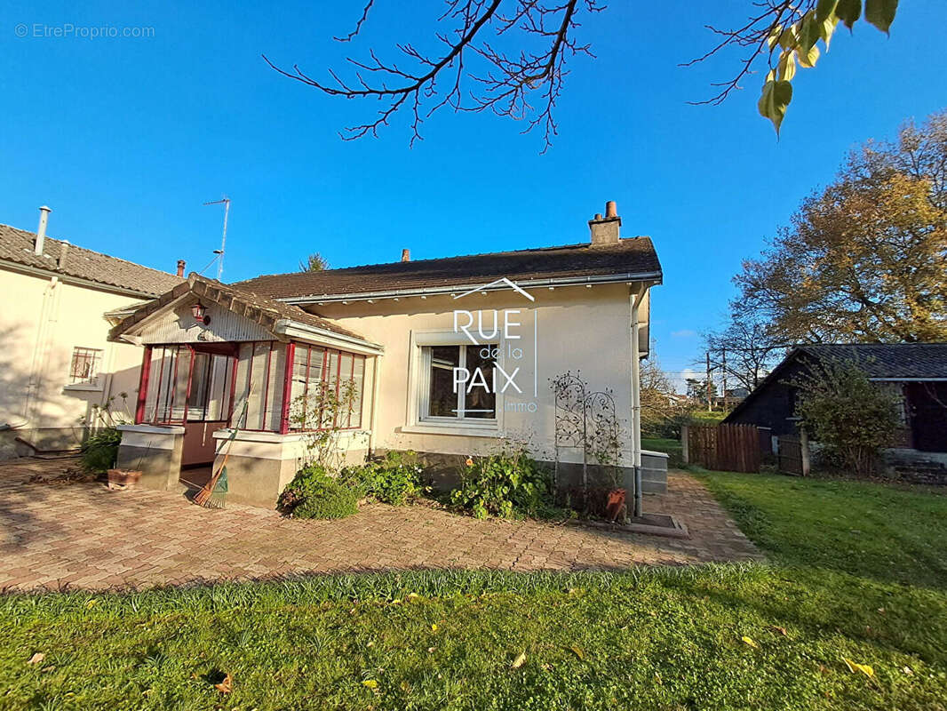 Maison à CHATELLERAULT