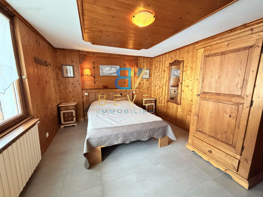 Appartement à ALBIEZ-MONTROND