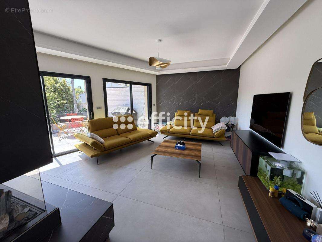Maison 180 m² à Bordeaux  - photo 4