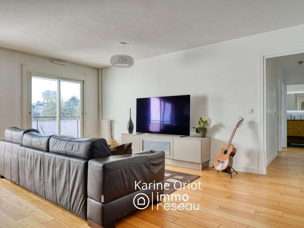Appartement à PARIS-19E