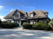 Maison à VAUX-SUR-AURE