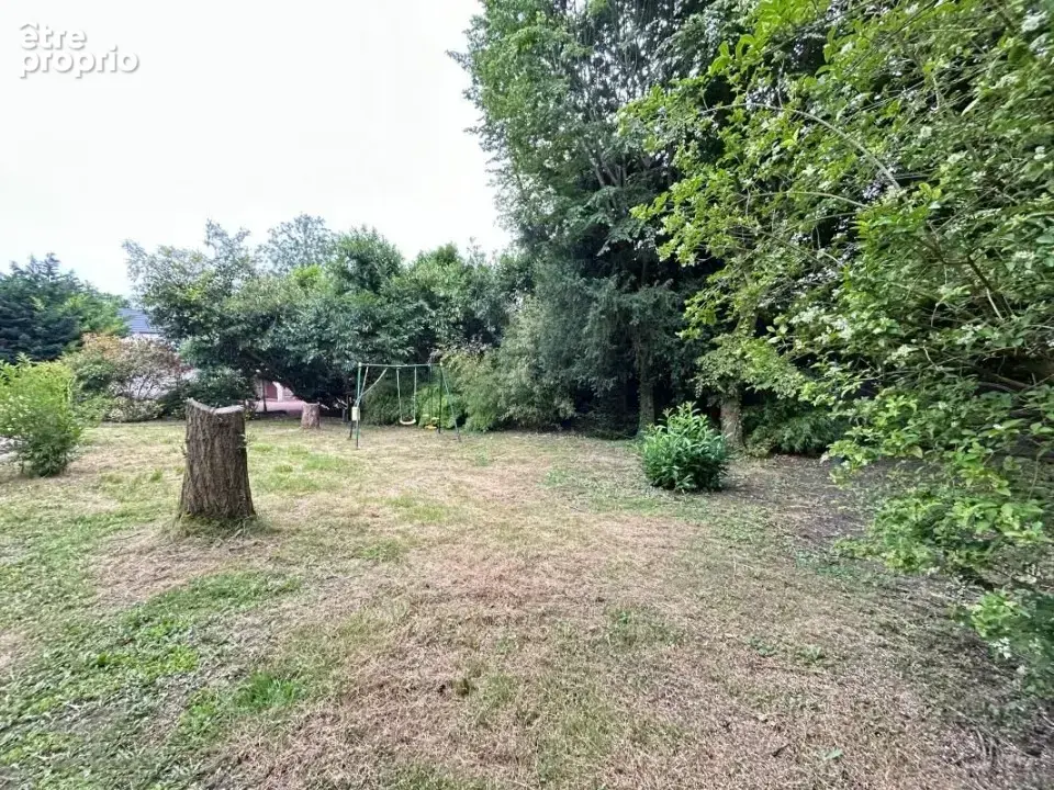 Photo Terrain à Taverny au prix de 259 000€