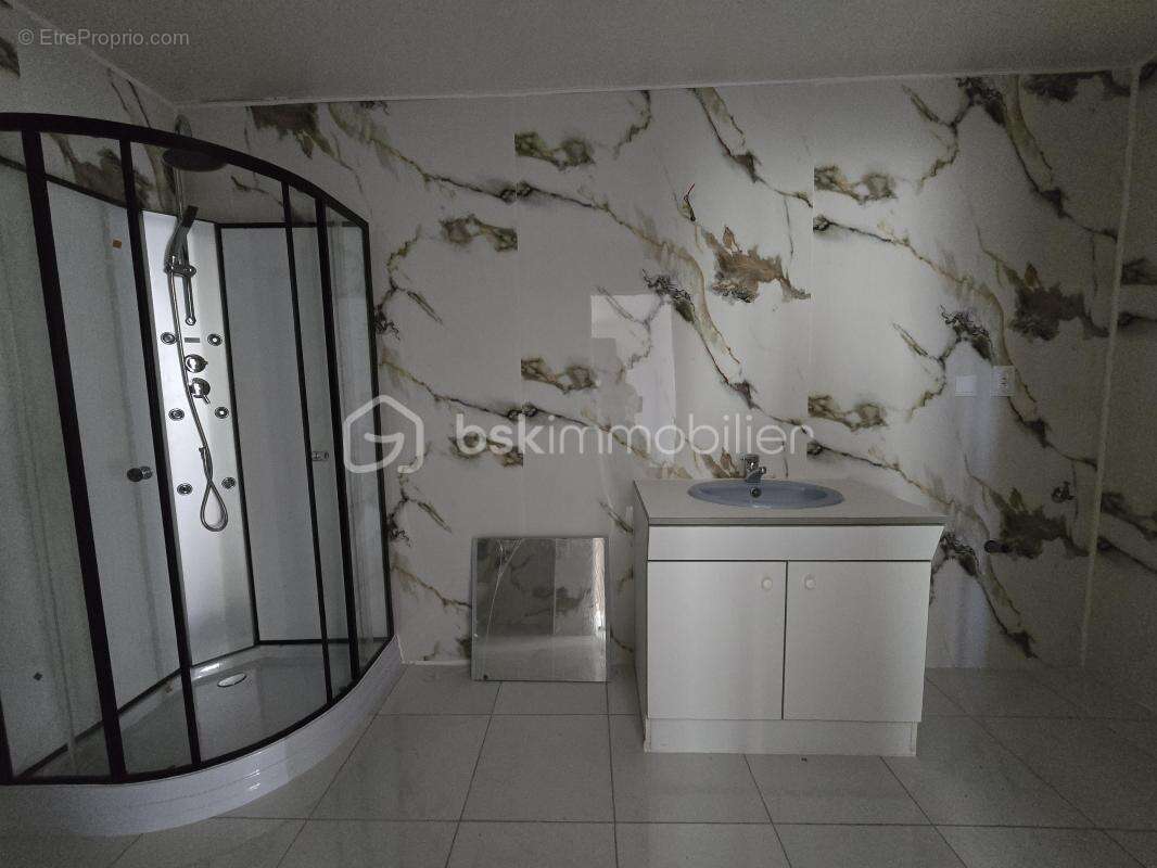 Maison à GAGEAC-ET-ROUILLAC