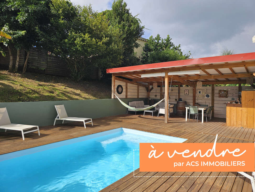 Maison à SAINTE-LUCE