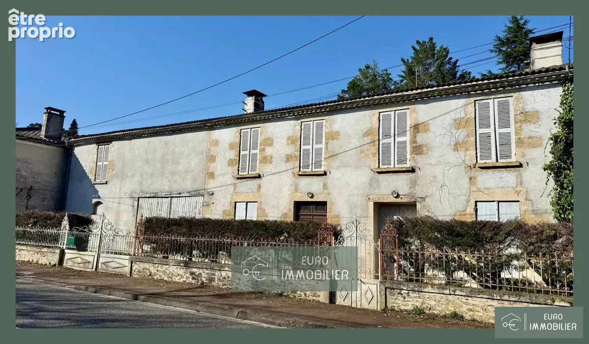 Maison à SAINT-SYMPHORIEN