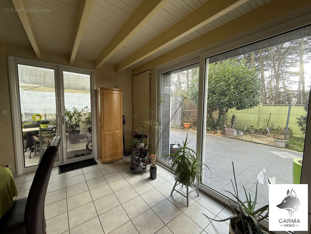 Maison à NUEIL-LES-AUBIERS