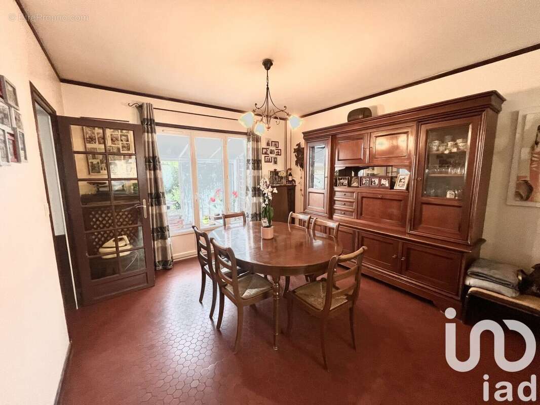 Photo 2 - Maison à COMBS-LA-VILLE