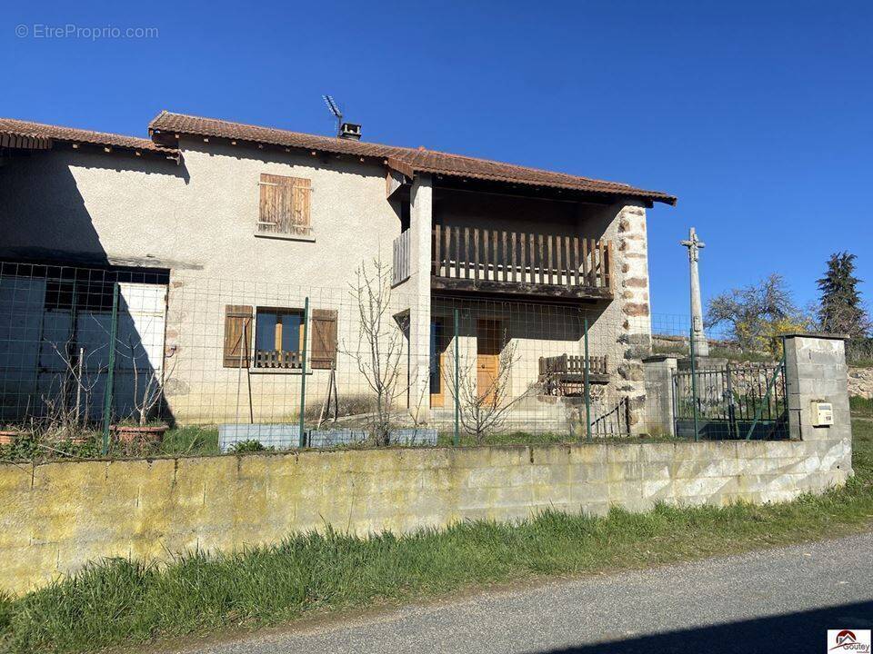 Maison à CREMEAUX