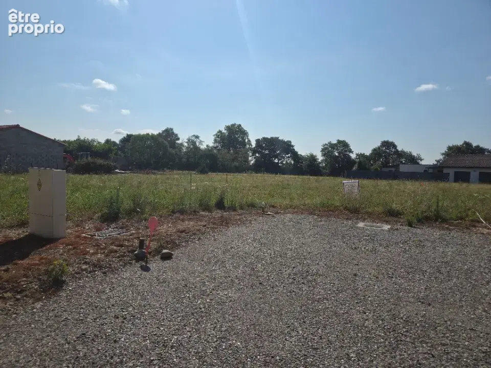 Terrain 1 000 m² à vendre à Lavelanet-De-Comminges (31220) - photo 2