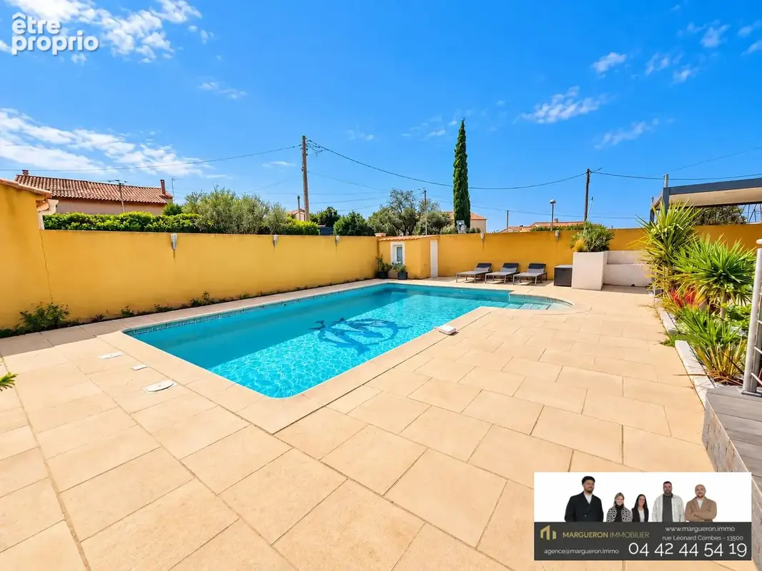 Maison 4 pièces 110 m² à vendre à Port-De-Bouc (13110) - photo 2
