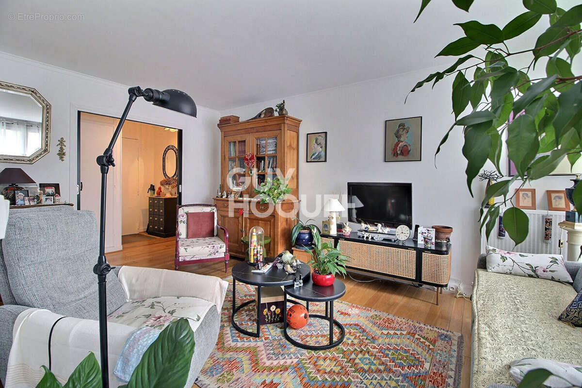 Appartement à CHAVILLE