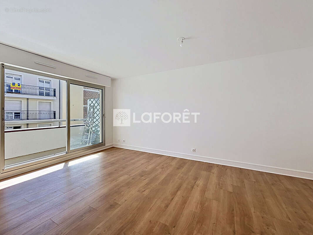 Appartement à LE VESINET