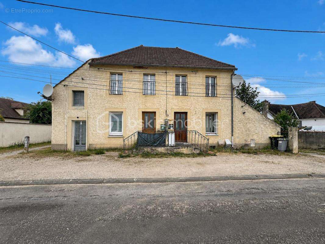 Appartement à LOSNE