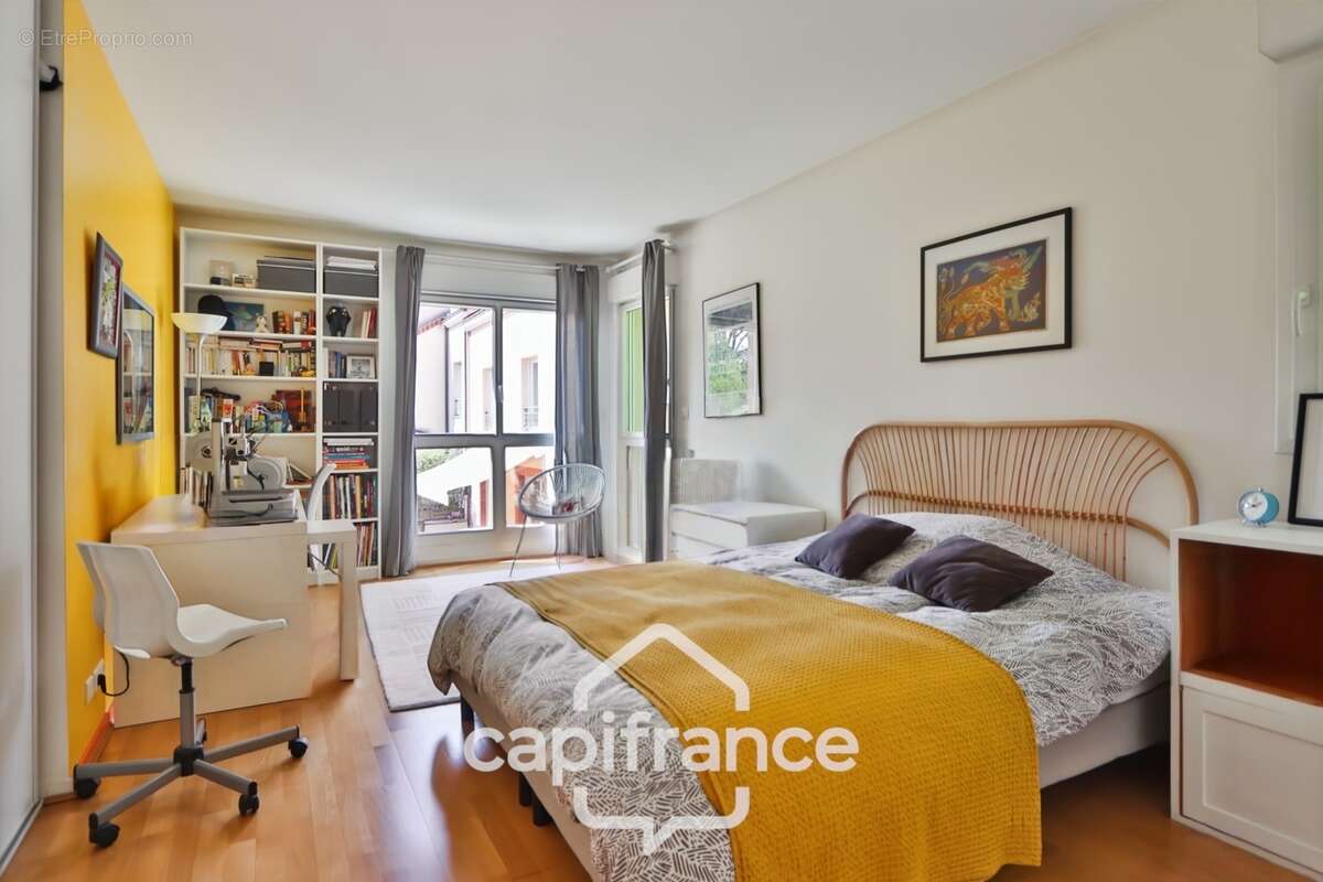 Maison familiale à vendre 7 pièces GARCHES (92) - photo 8