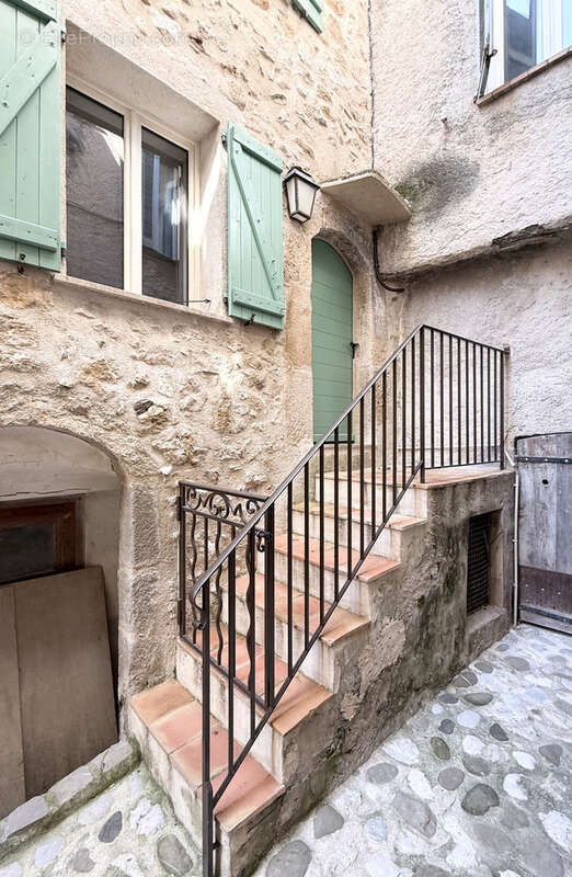 Maison à BIOT