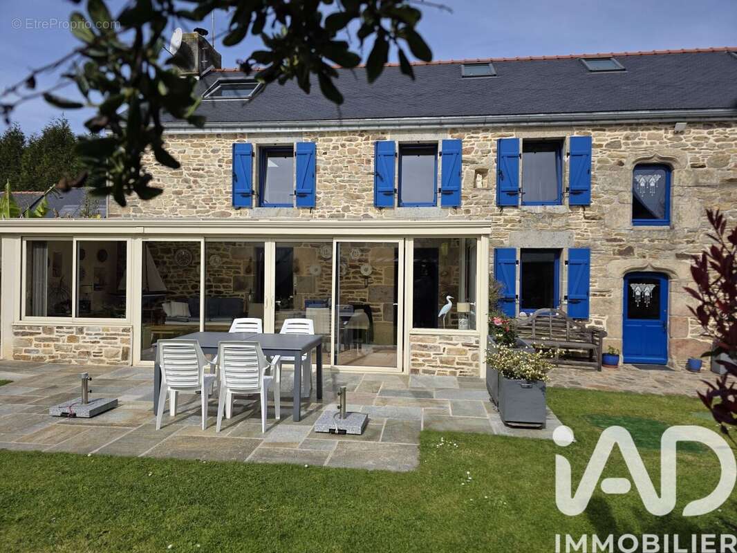 Maison 135 m² à Clohars-Carnoet  - photo 2