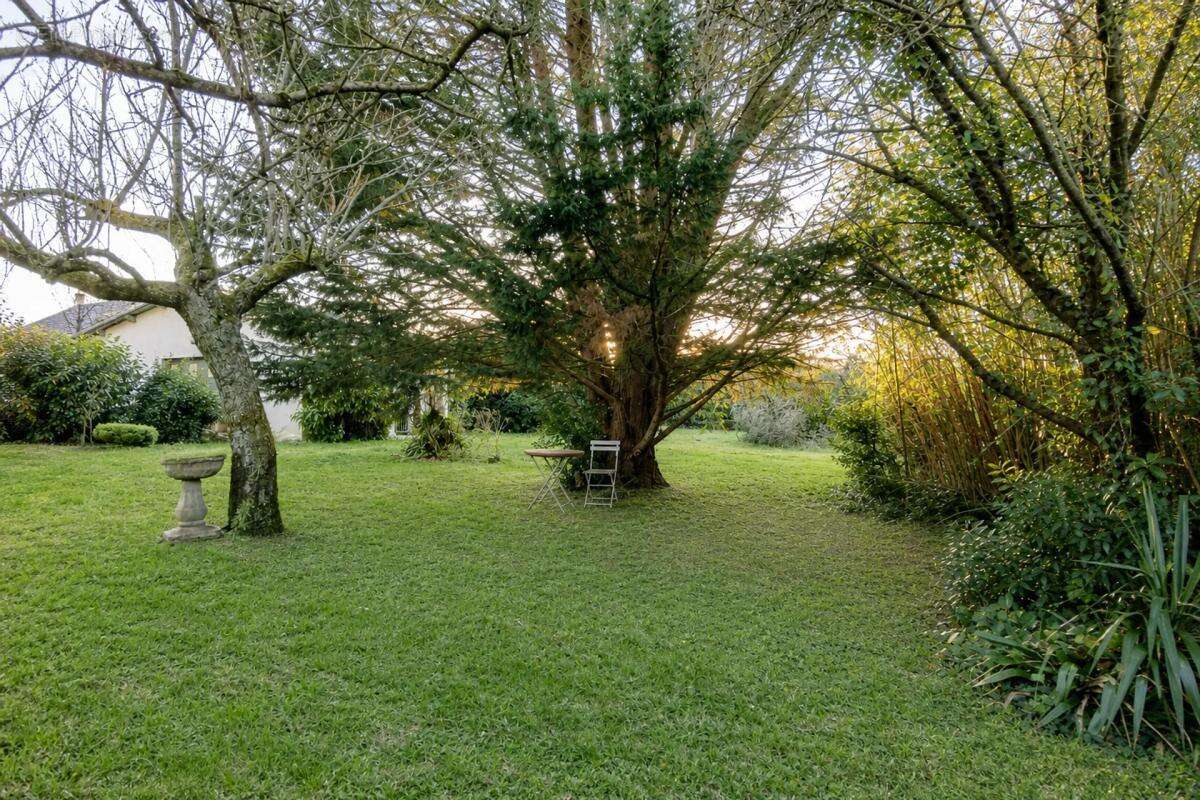 Maison de 5 pièces de 169 m² à Montmérac - photo 32