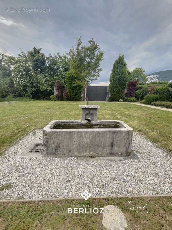 Appartement à MEYLAN