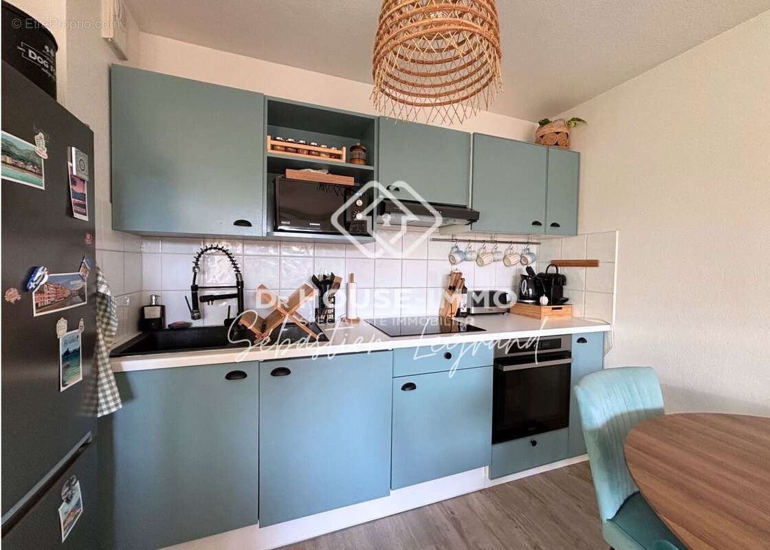 Appartement à PAREMPUYRE