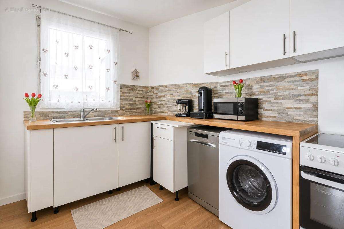 Appartement à DUGNY