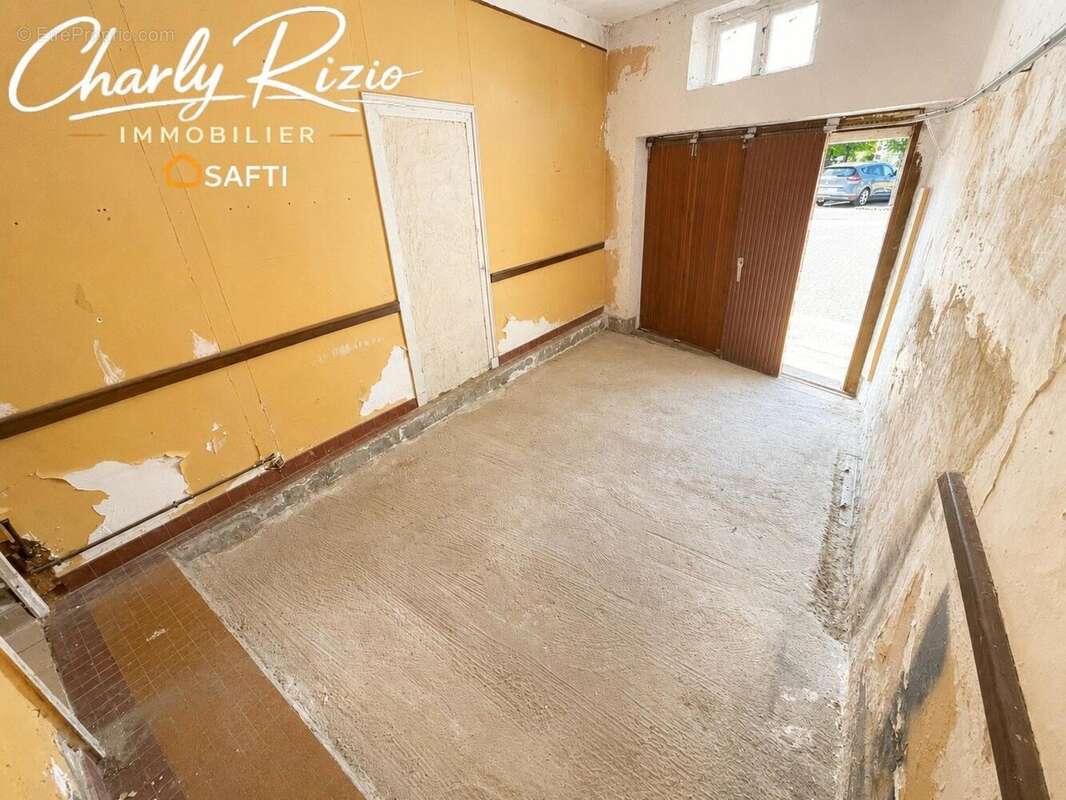Maison 142 m² à Villepot  - photo 7