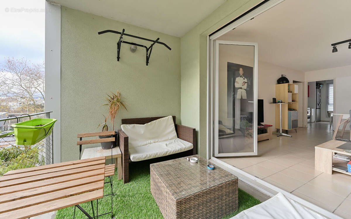 Appartement à LYON-9E