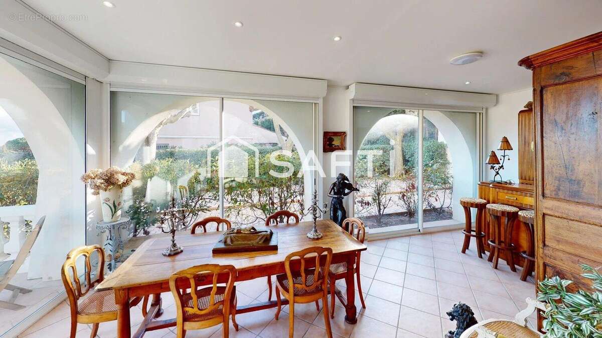 Photo 5 - Appartement à SAINTE-MAXIME