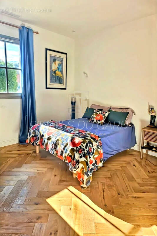 Appartement à UZES