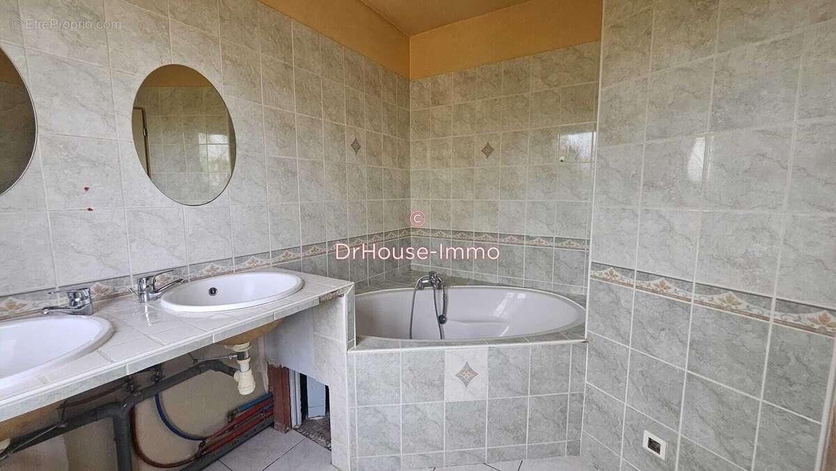 Maison à PECHBONNIEU