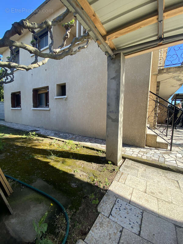 Maison à MEZE