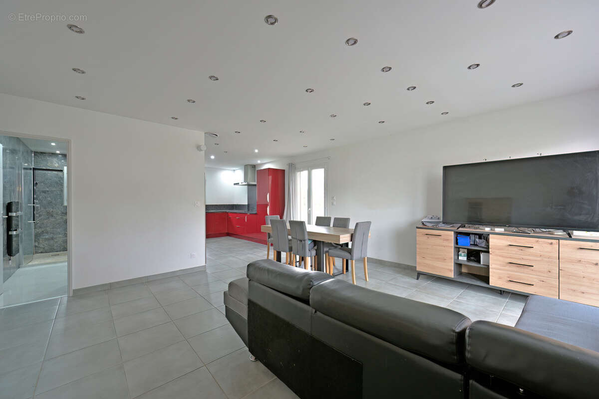 Maison à BEAUVOISIN