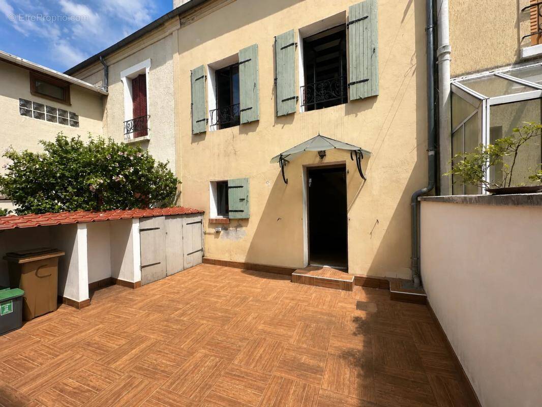 Maison à VITRY-SUR-SEINE