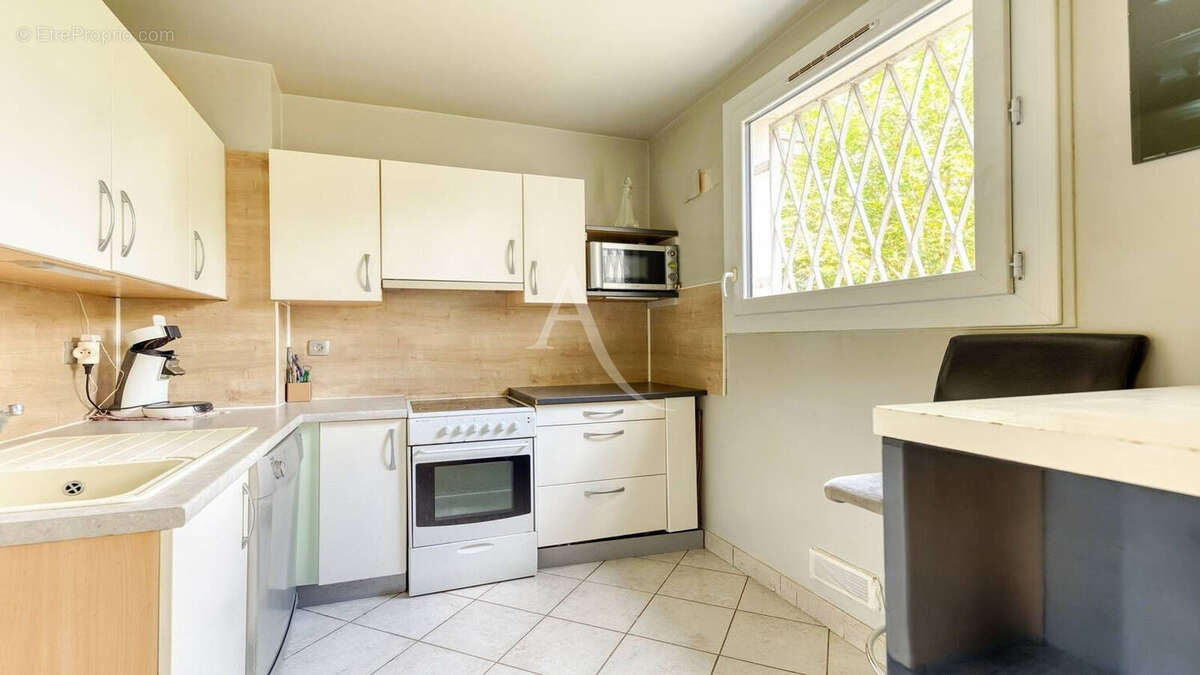 Appartement à OZOIR-LA-FERRIERE