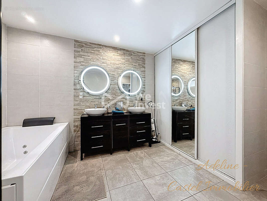 Maison à SAINT-MAURICE-L'EXIL