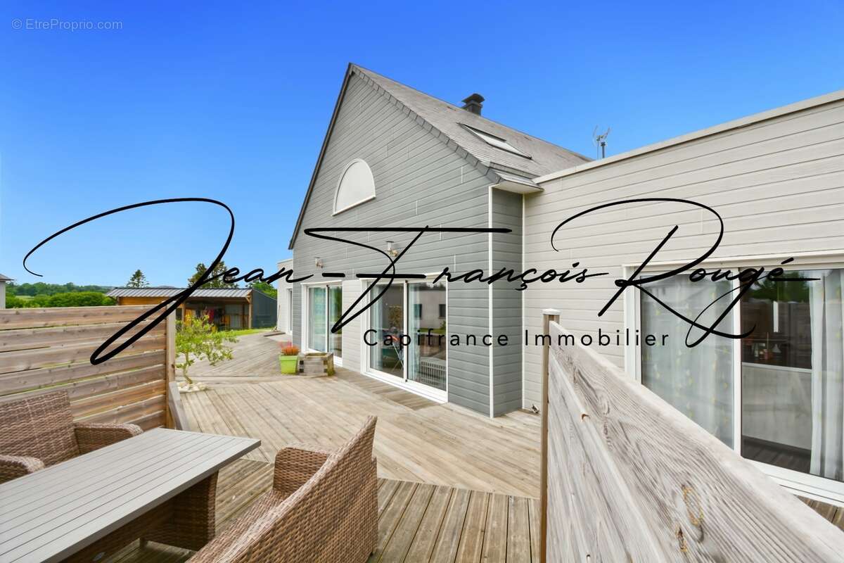 Magnifique plain-pied de 200 m² proche des commerces à Marigny le Lozon !!! - photo 3