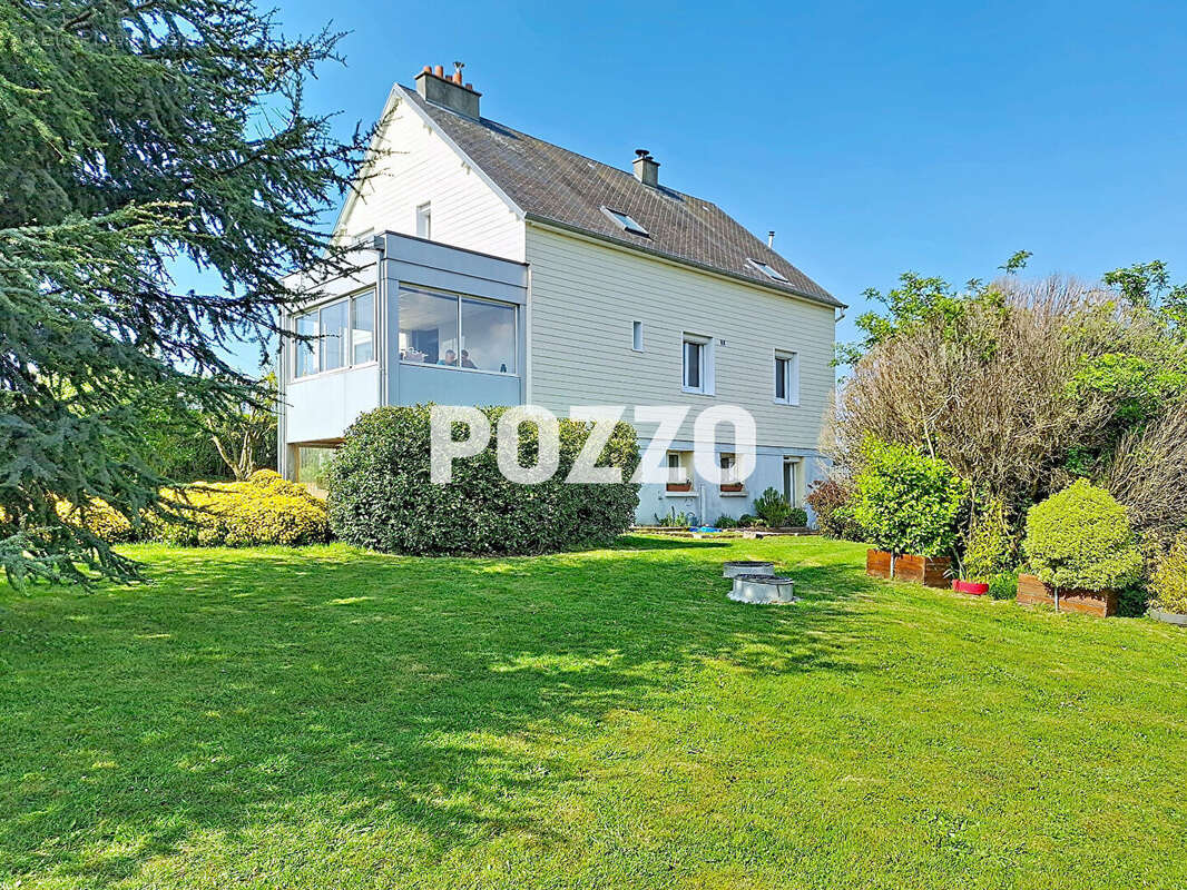 A Vendre Maison Amaye Sur Seulles (14)  8 pièce(s) - photo 2