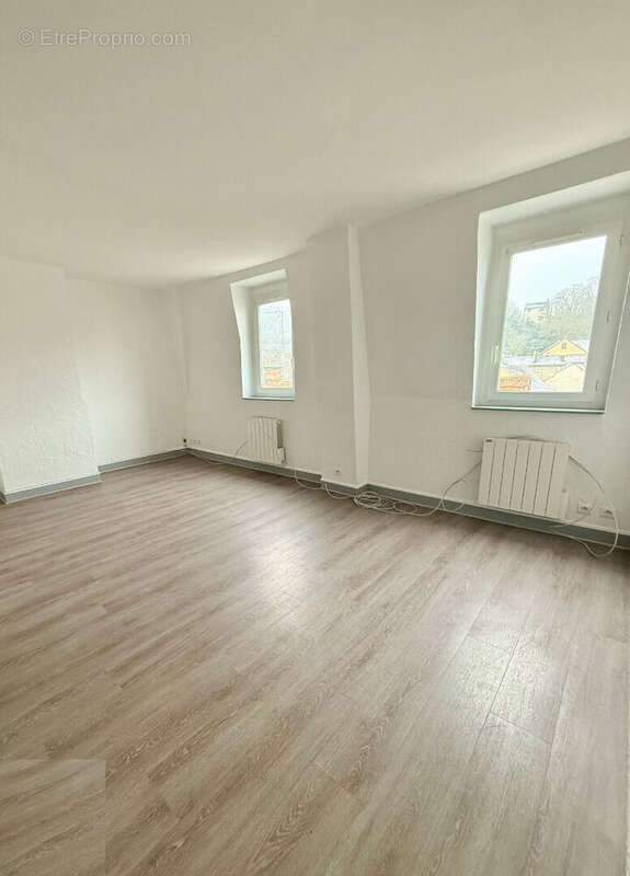 Immeuble de trois appartements à Nogent Le Roi - photo 10