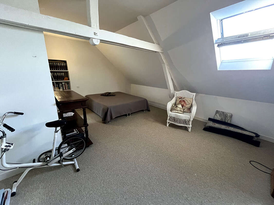 Maison à CHATILLON-EN-VENDELAIS