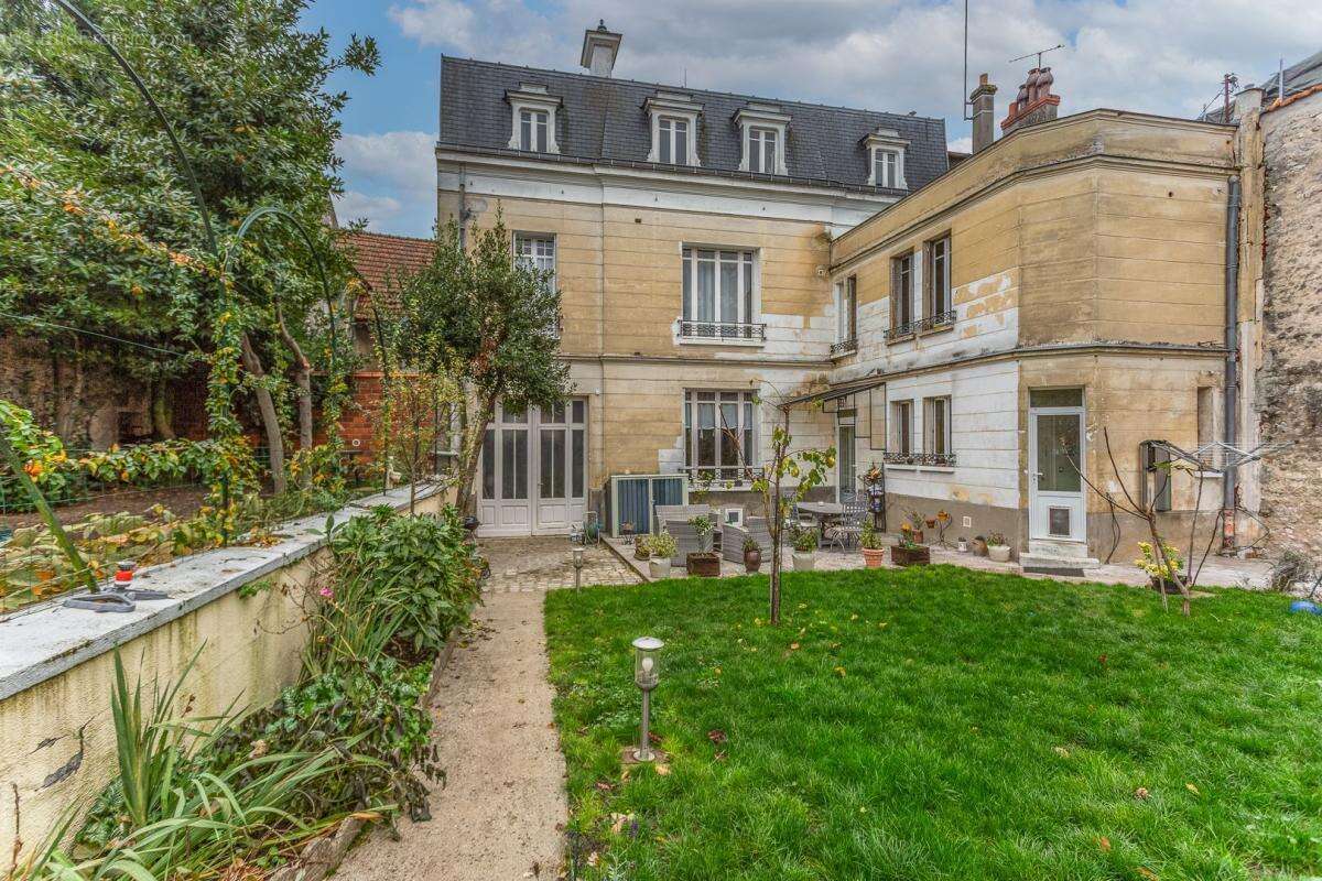 Maison à ETAMPES