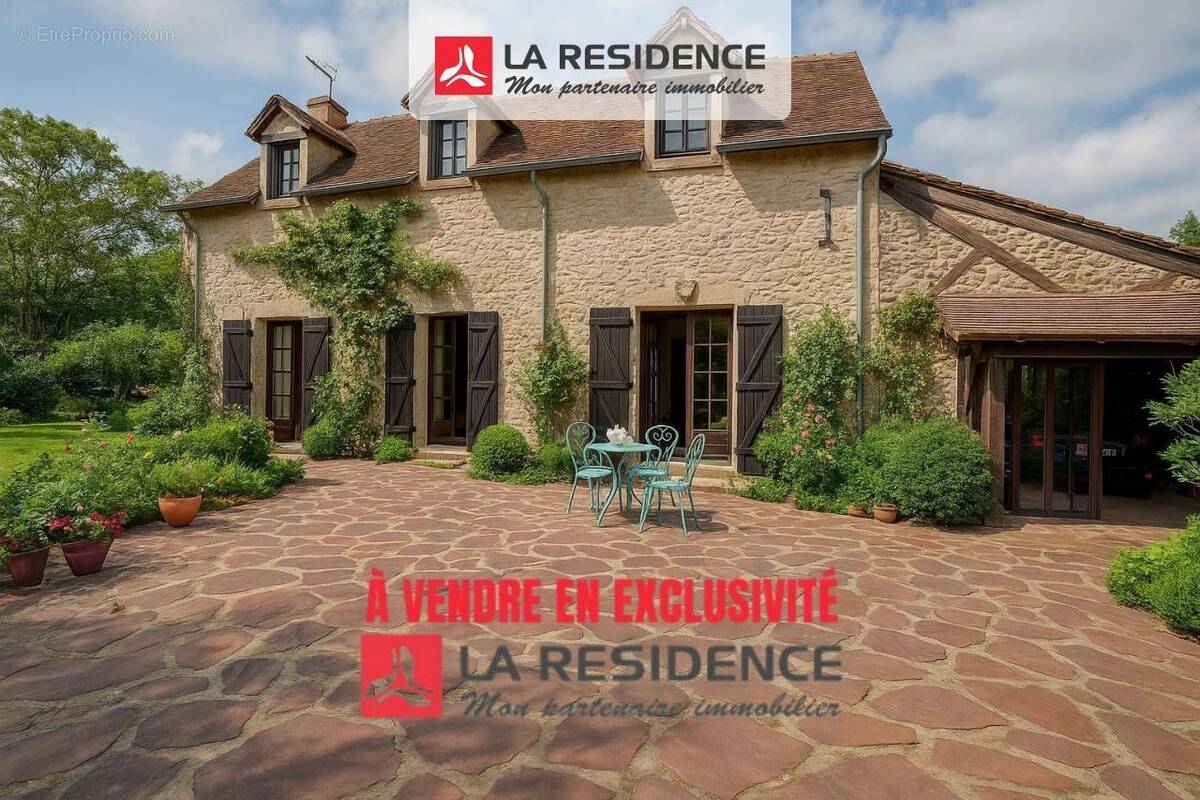 Maison à BONNIERES-SUR-SEINE