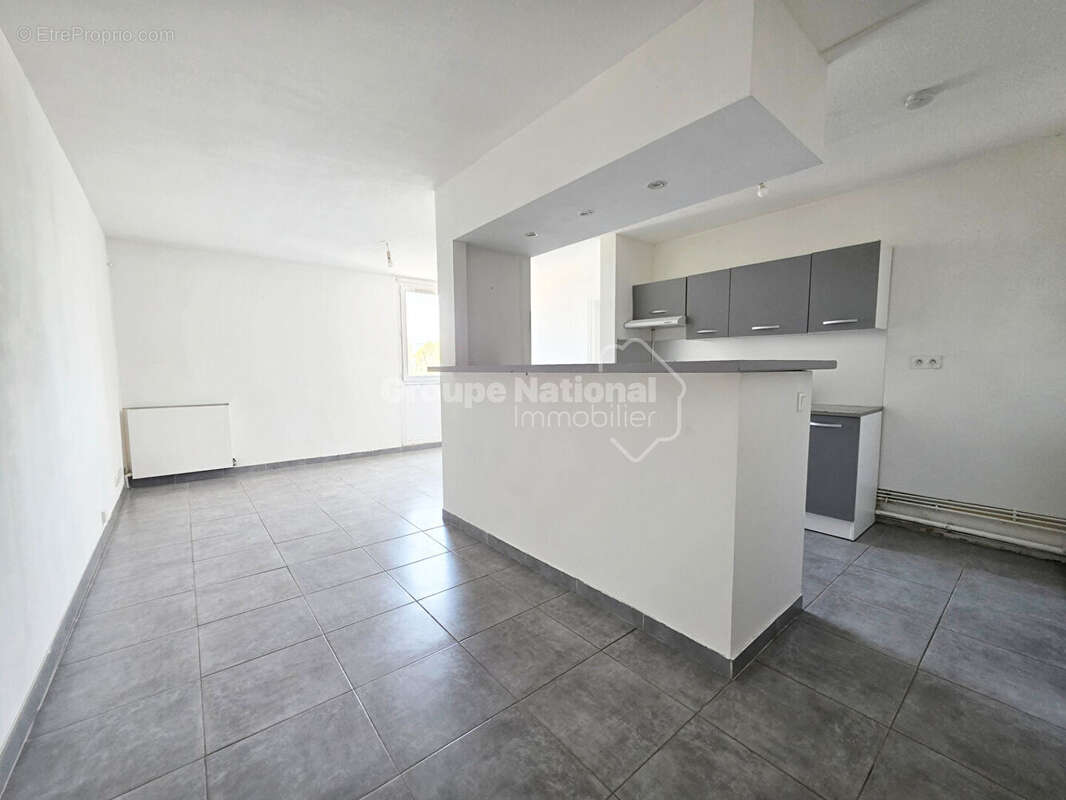 Appartement à MIRAMAS