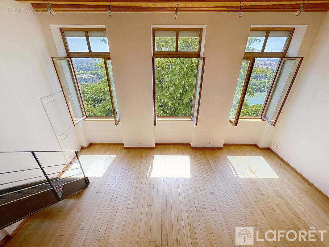 Appartement à LYON-4E