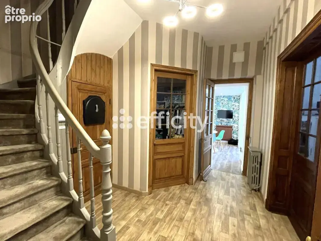Maison 8 pièces 154 m² à vendre à Denain (59220) - photo 7