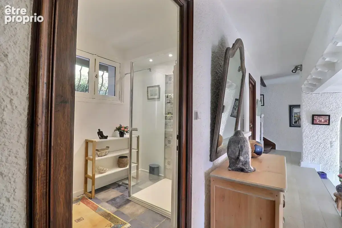 Maison d'architecte 8P 252 m² VALGELON-LA ROCHETTE (73110) - photo 7