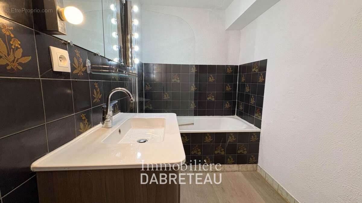 Appartement à LYON-4E