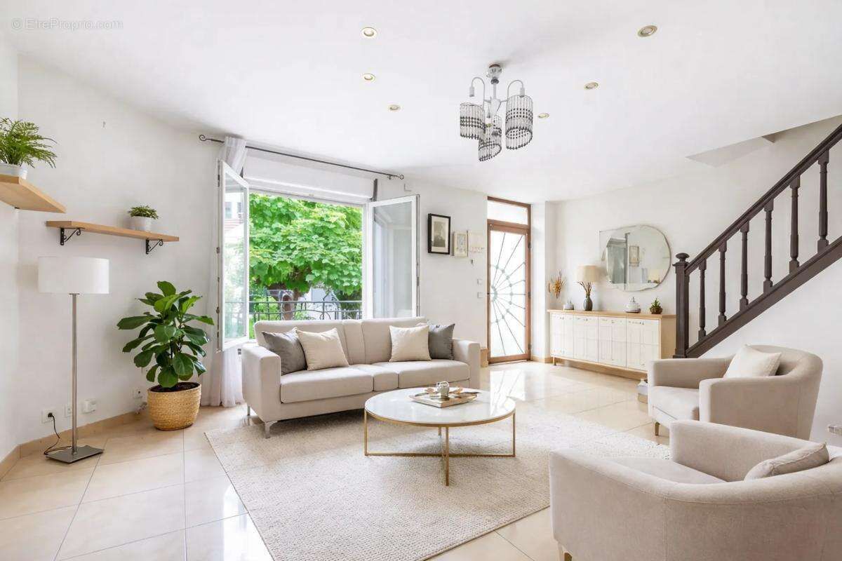 Maison à BEZONS